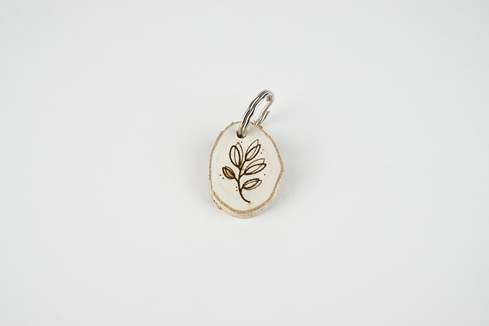 mouri_umweltmanufaktur_schluesselanhaenger_birke_blaetter